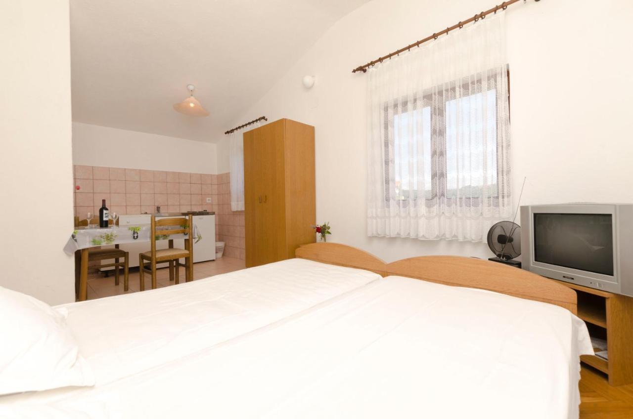 טרוגיר Apartments Mirko מראה חיצוני תמונה